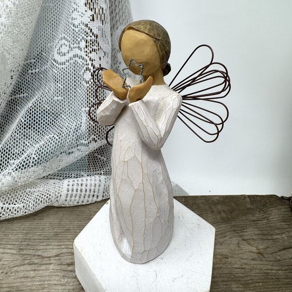Willow Tree Angel Holding Butterfly Figurine With Wire Wings Hand-Crafted - Picture 6 of 8